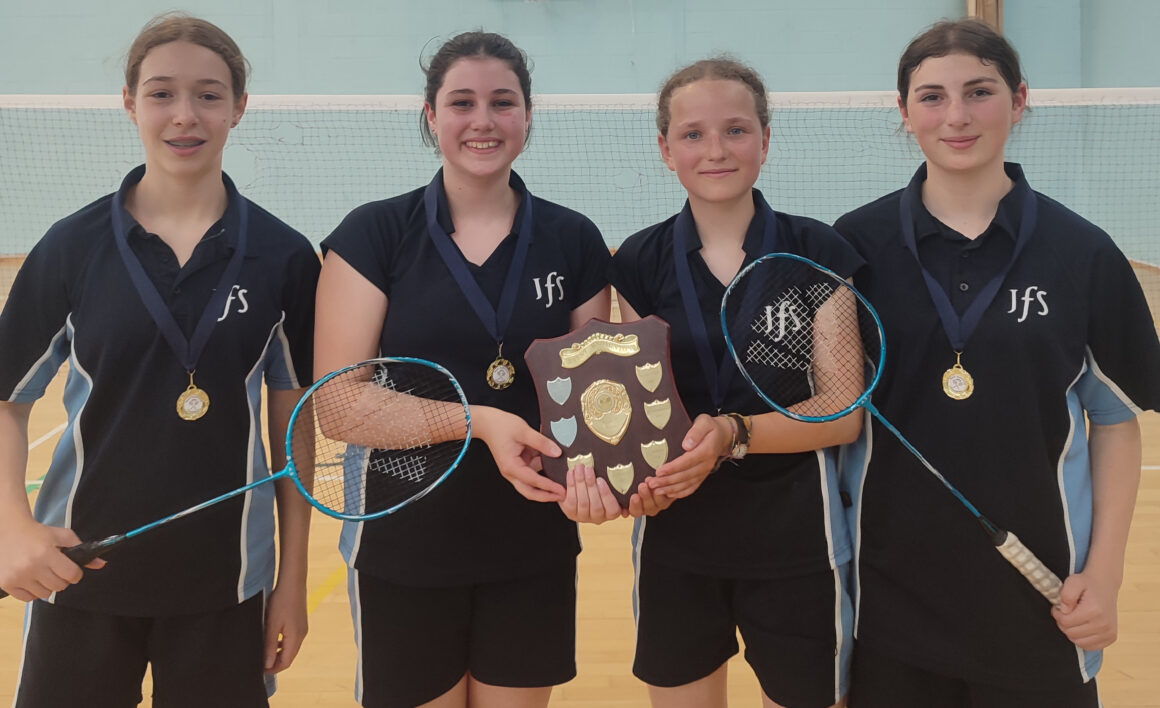 Girls U14 Badminton Brent Champions!